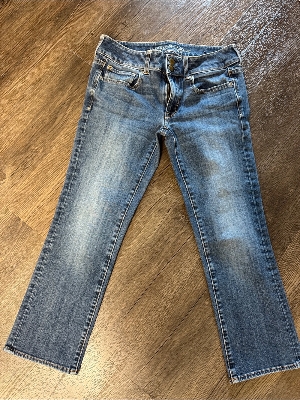 AE Artist crop jeans